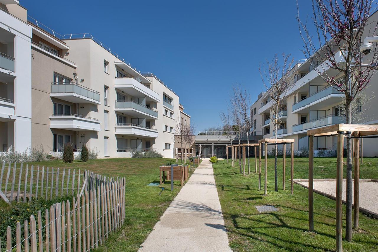 Domitys Les Tourmalines Aparthotel Carpentras ภายนอก รูปภาพ